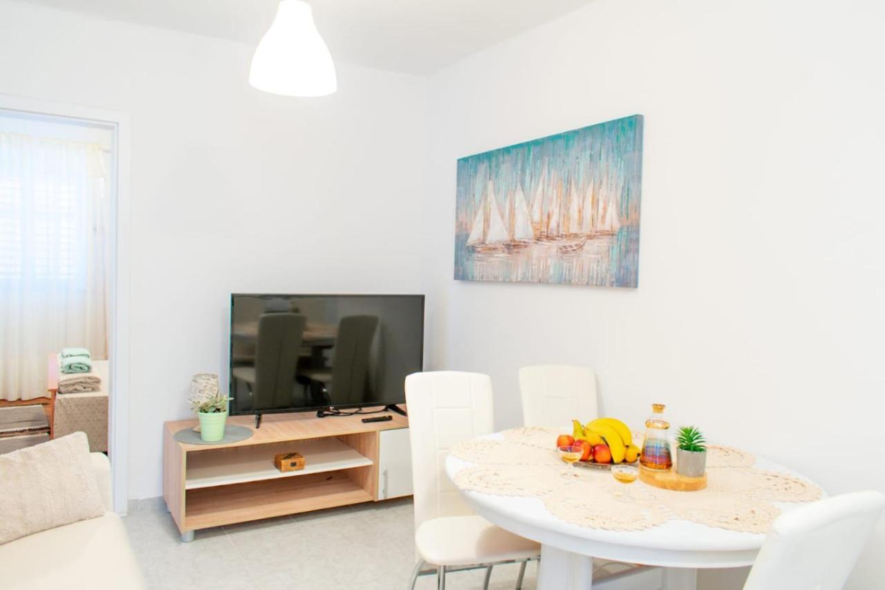Apartman Karmen Apartment Kaštela Екстериор снимка