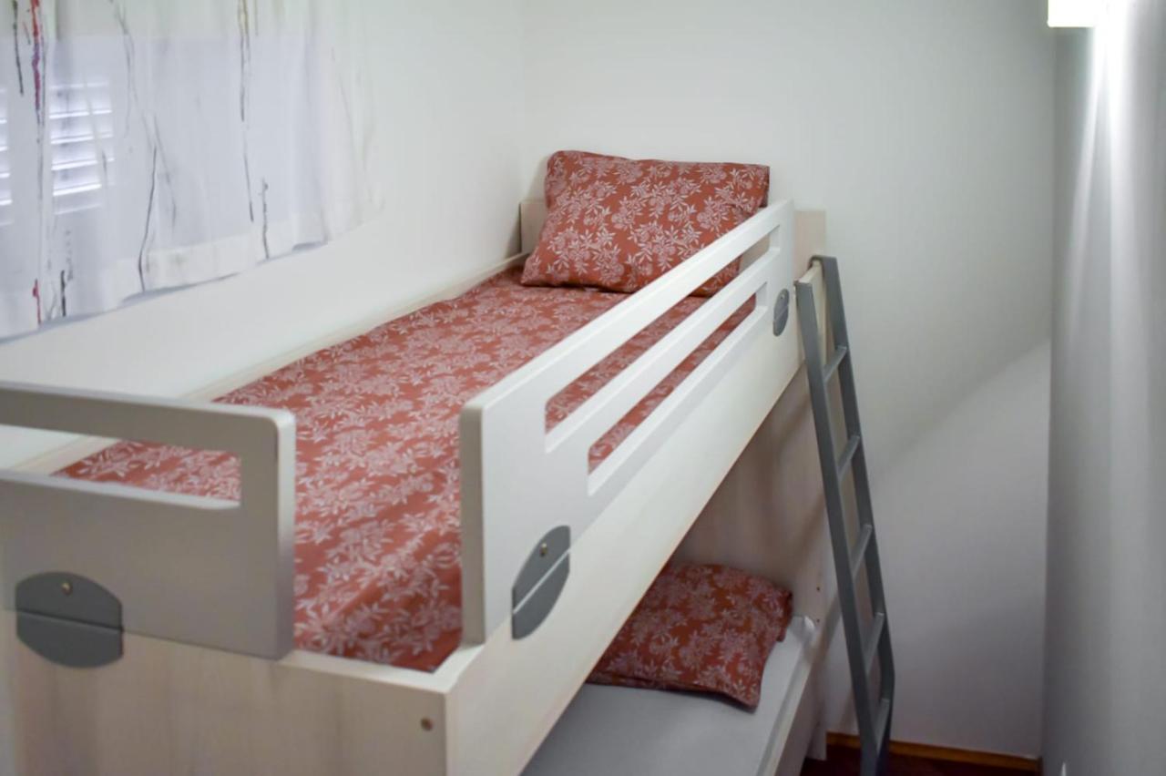 Apartman Karmen Apartment Kaštela Екстериор снимка